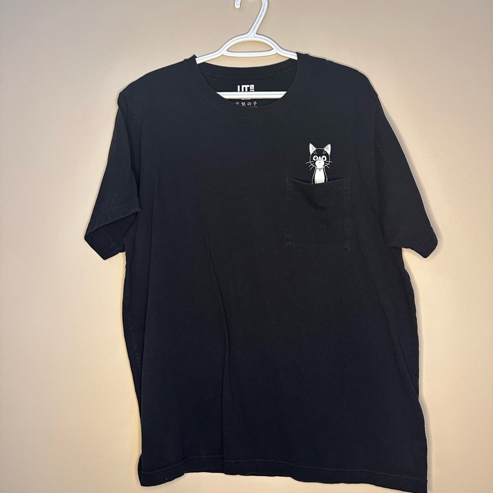 Uniqlo Black Cat Pocket Men's Shirt